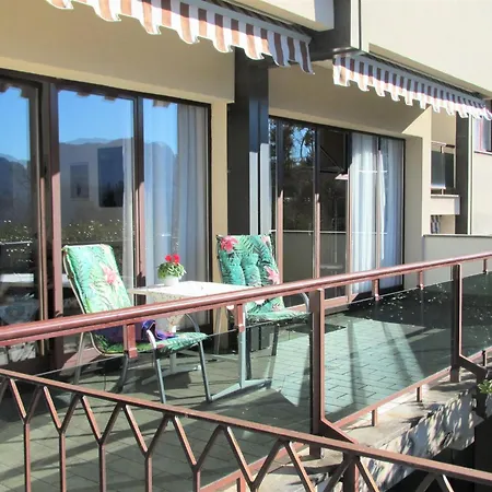 Spacious Apartment In Luino For 5 * Luino