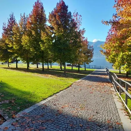 Appartement Spacious Apartment In Luino For 5 *